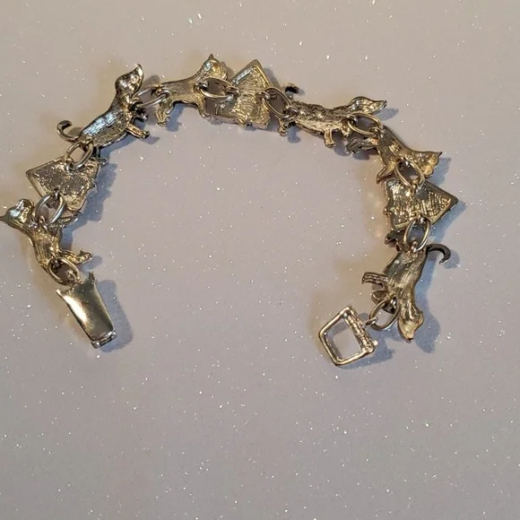 Dog Bracelet - Picture 2 of 4